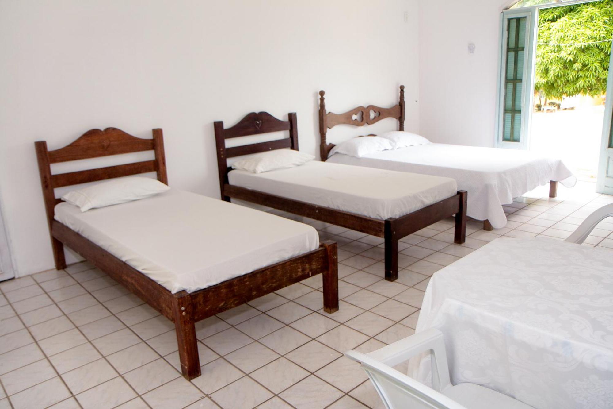 Vila Iriri - Pousada E Camping อันเชียตา ภายนอก รูปภาพ